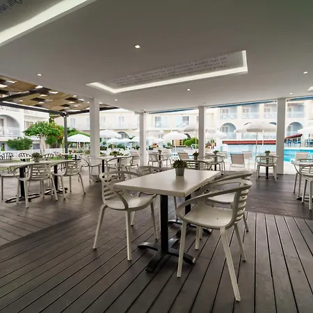 Diana Palace Zakynthos 호텔 아르가시