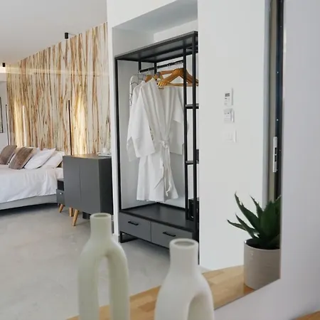Diana Palace Zakynthos 4* ארגאסי