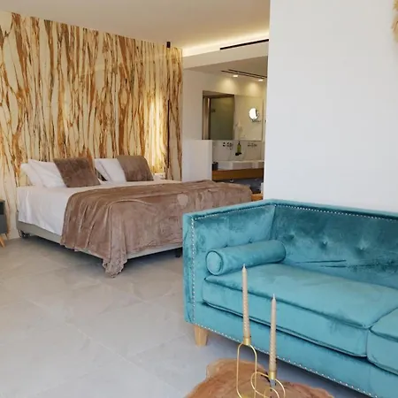 Diana Palace Zakynthos מלון ארגאסי