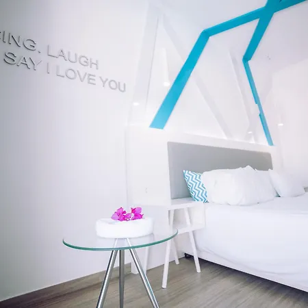 Diana Palace Zakynthos 4* ארגאסי
