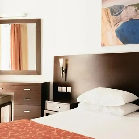 Diana Palace Zakynthos מלון